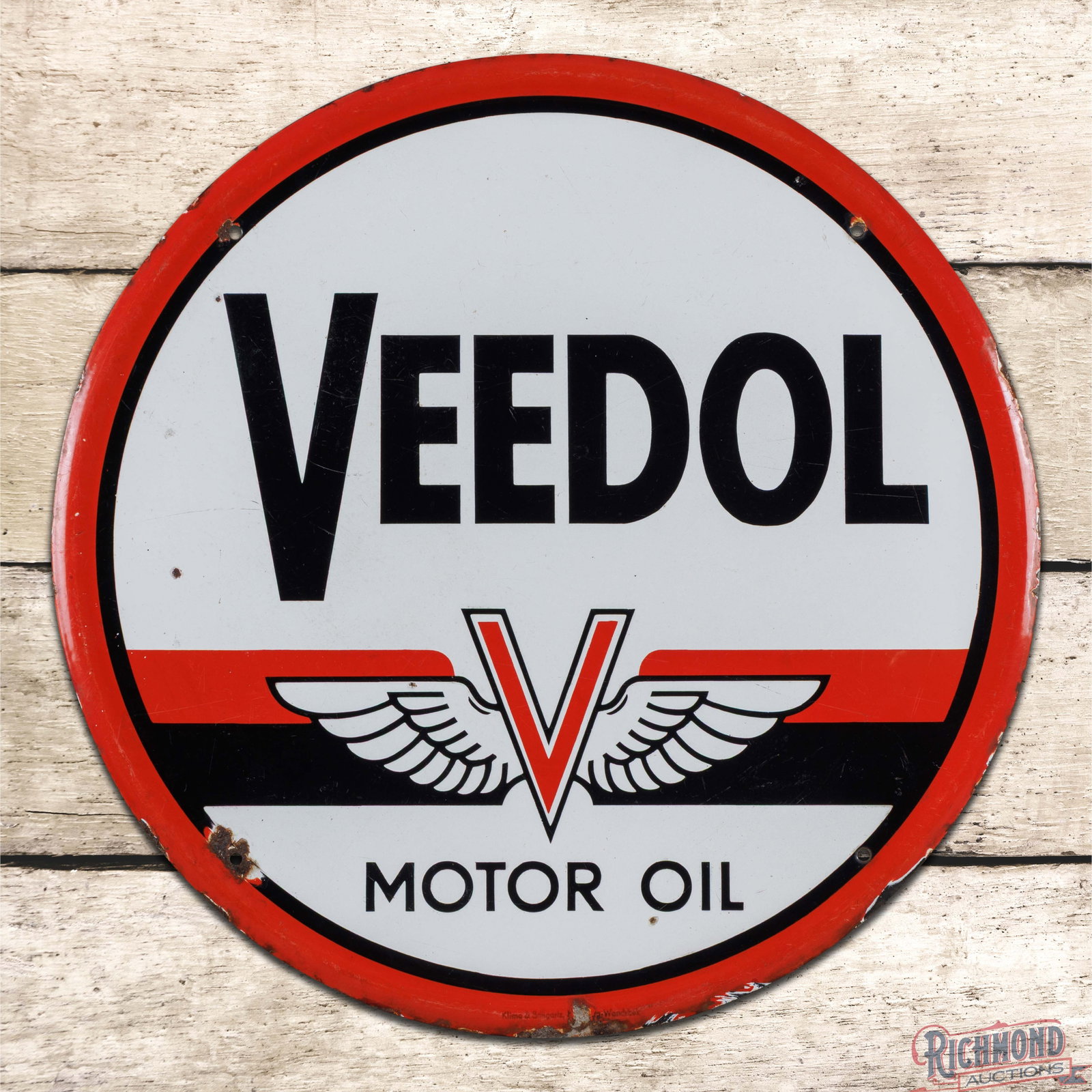 Veedol Motor Oil 23.5" SSP Sign w/ Winged Logo: SSP self-framed sign has very good color and gloss. The display has light wear with fine scratches and small chips. The perimeter has chips at the mounting holes and the outer self-framed edges. Marke