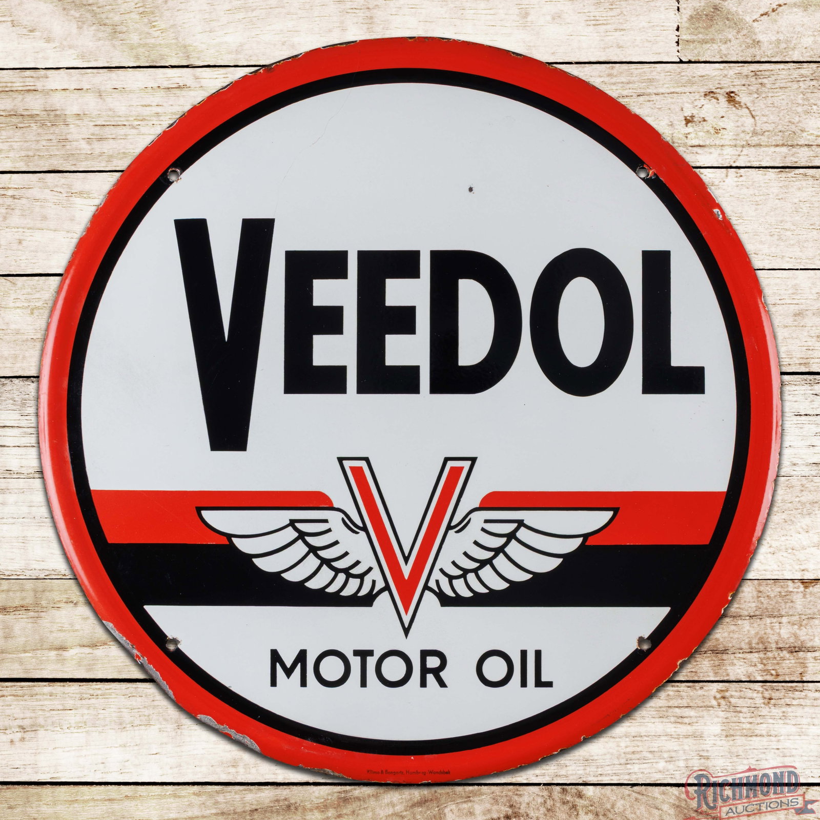 Veedol Motor Oil 30" SSP Sign w/ Wing Logo: SSP self-framed sign has excellent color and gloss. The display features a clean winged Veedol logo in the lower field with an eraser-sized chip in the upper field. The perimeter has minor chips at th