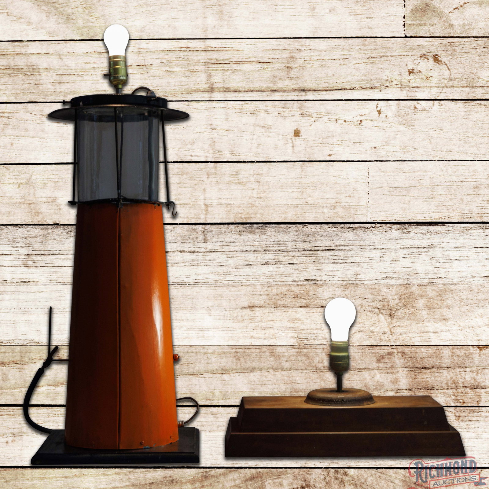 Group of Two Custom 32" Visible Gas Pump & Gas Globe Display Light Stand (1 of 4)