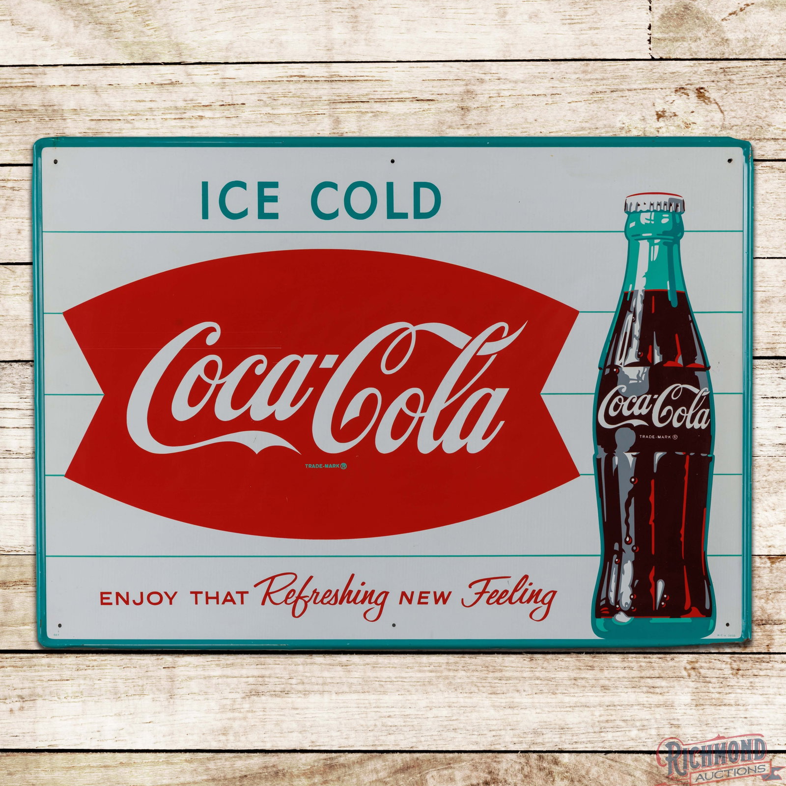 Ice Cold Coca Cola Enjoy That Refreshing New Feeling SST Sign w/ Fishtail & Bottle (1 of 3)