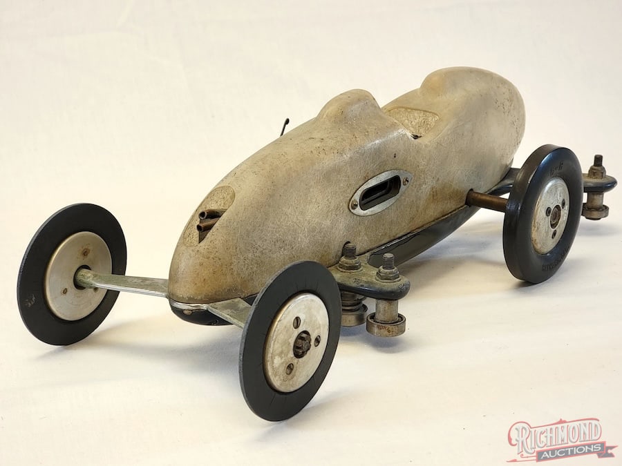 1950 Long Tai Curly Tether Car by Curly Clover: The famous C&R Curly car built by Curly Glover from Hayward, California. This is a very original example of a Dooling 61 Powered Long Tail Rail Car. The fiberglass body was made by Carl Haglund toward