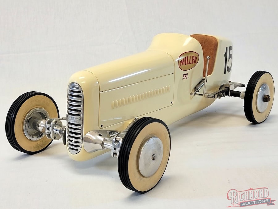 1939 JL Special Tether Car: Produced by John Lockridge of JL Engineering, located in Santa Monica, California in 1940. This is a beautiful example of the JL Special restored to the finest quality. Powered by an Atwood engine,