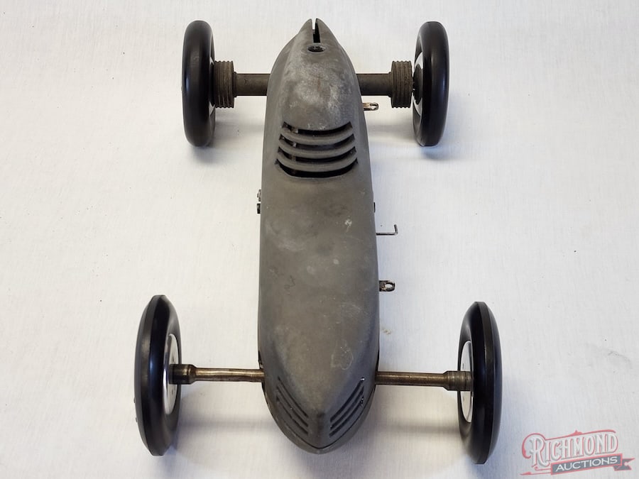 1941 Olsen Interceptor Tether Car - 3