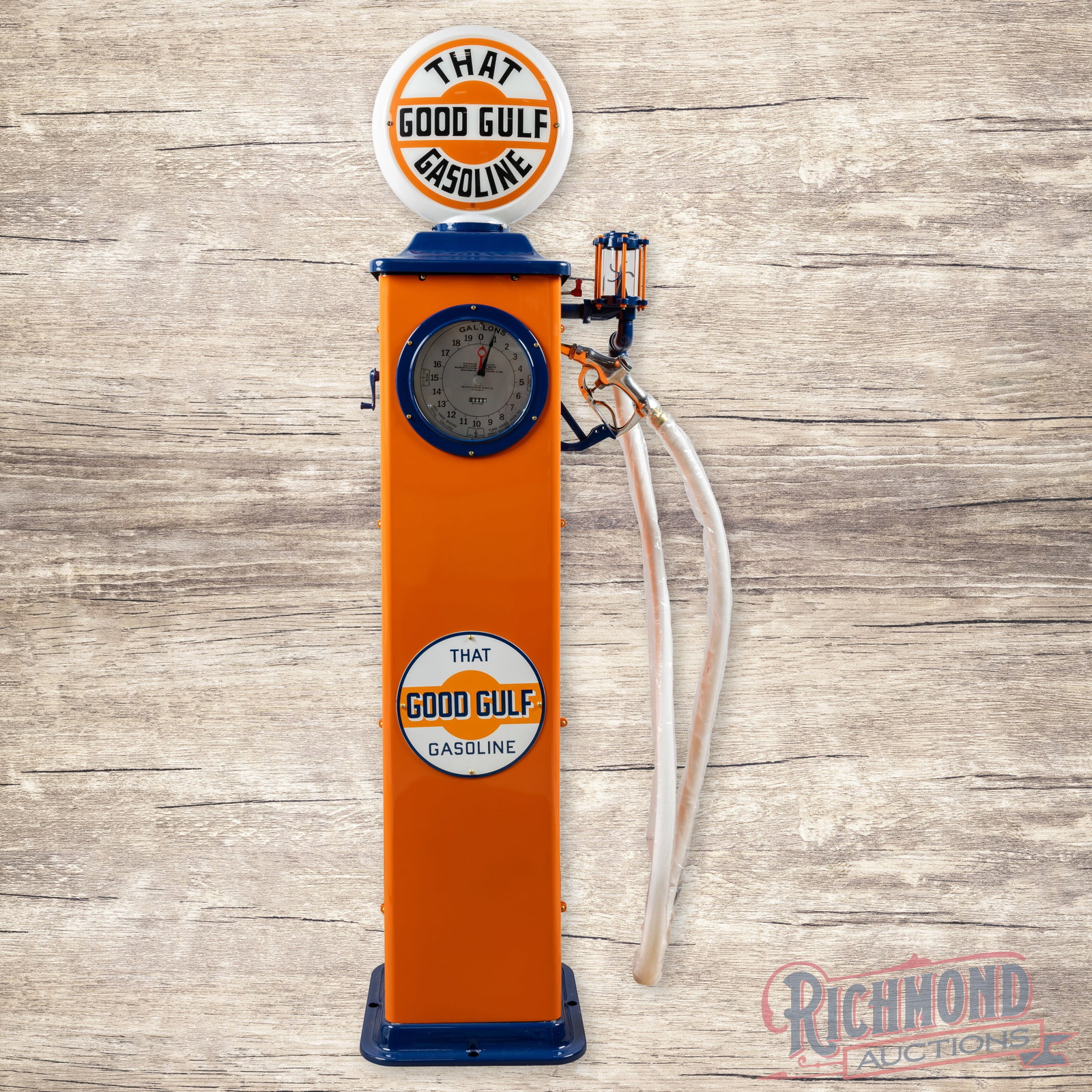 Pennsylvania Model SE2 Clockface Gas Pump Restored In Gulf (1 of 7)