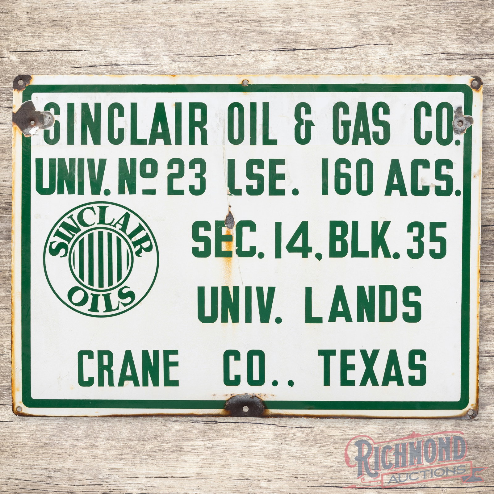 Sinclair Oil & Gas Company Crane Co. Texas 26" Single Sided Porcelain Logo Sign: SSP (single sided porcelain) sign has good color and gloss. The display has a chip in the field with marks and discoloration. The perimeter has non-factory holes with additional chips and discoloratio