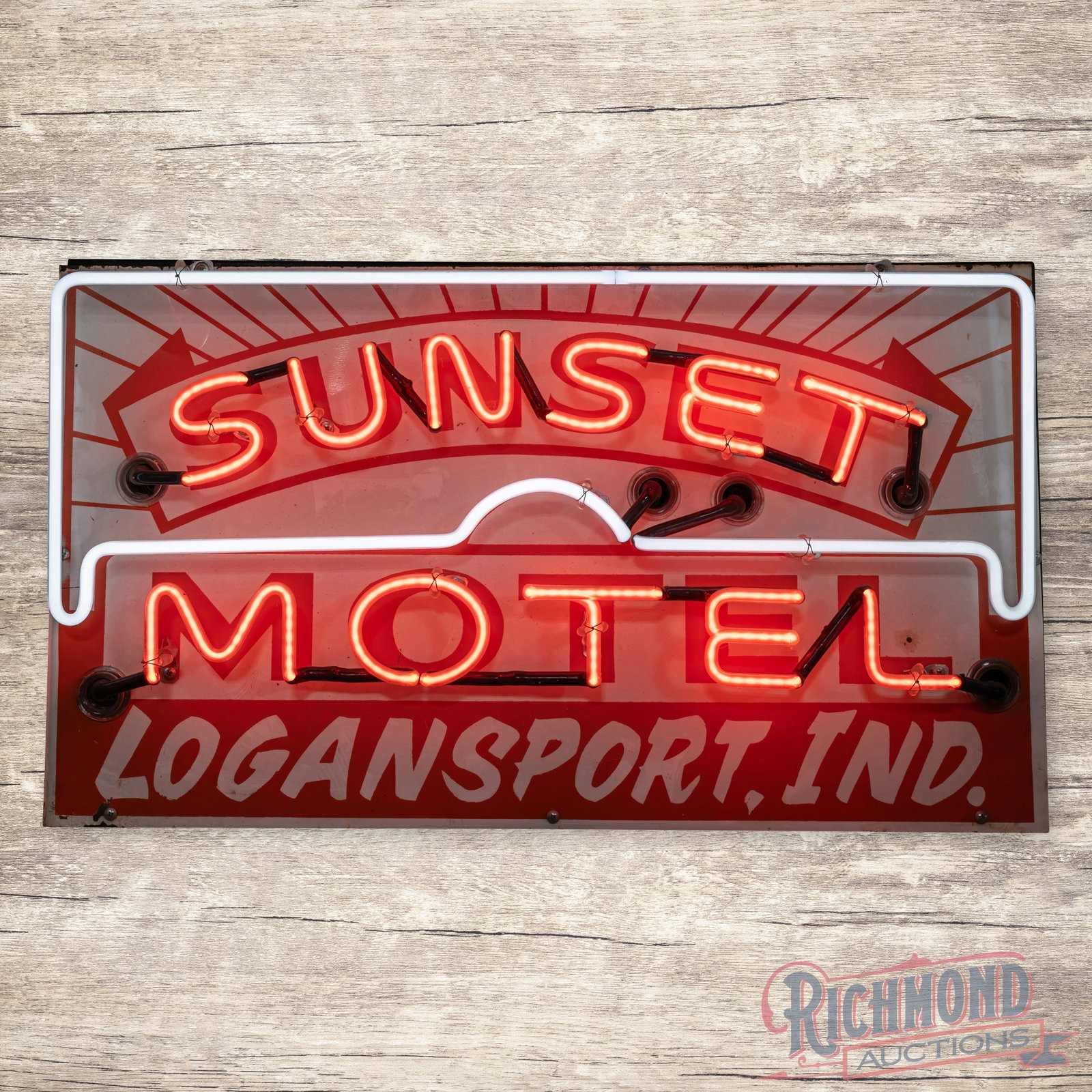 Sunset Motel Single Sided Tin Neon Sign Logansport Indiana: SST (single sided tin) sign with added neon and a metal can has very good color and shine. The display has light wear with a small paint chip beside the "L" in Motel. The perimeter has small paint chi