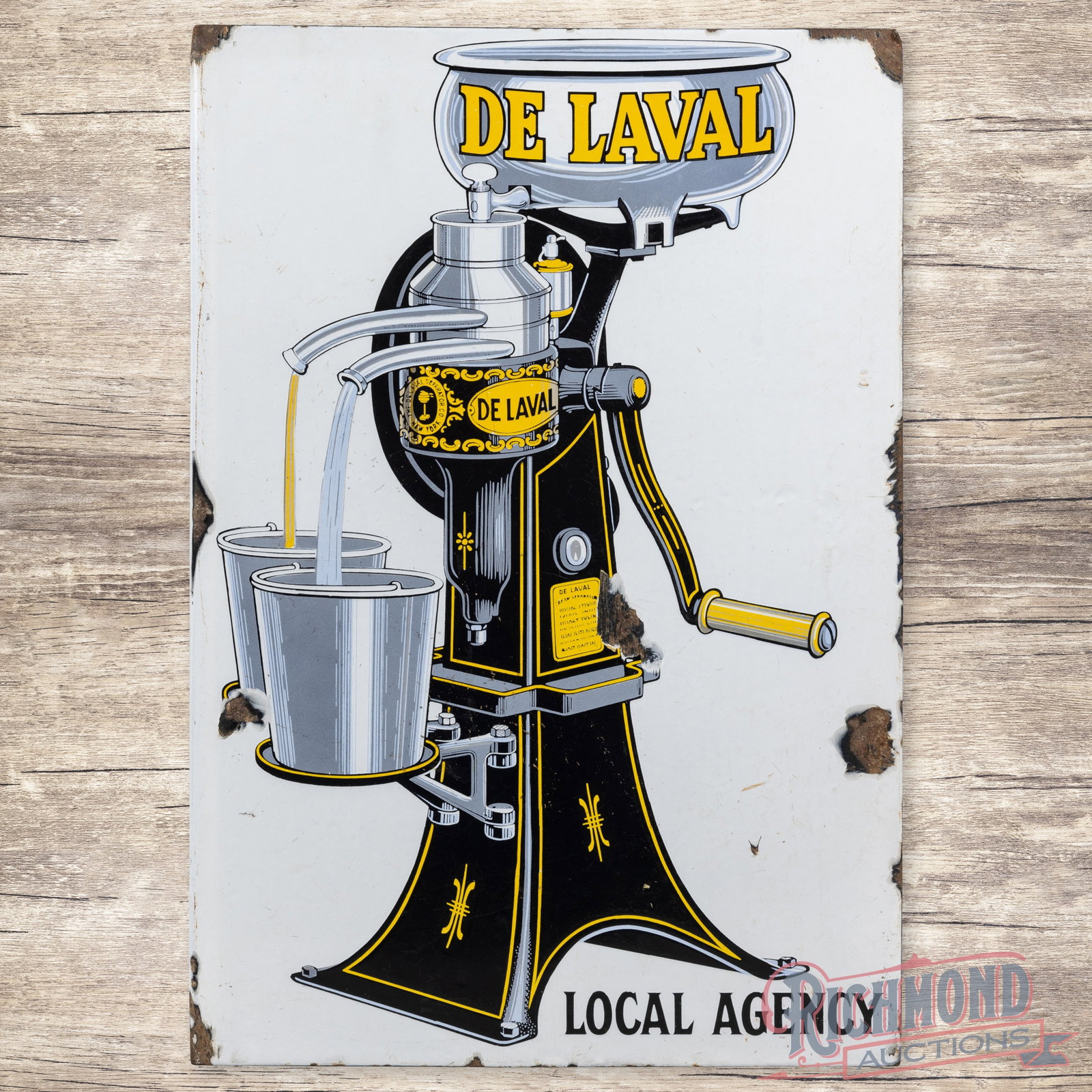 DeLaval Loca Agency Double Sided Porcelain Flange Sign: DSP (double sided porcelain) flange has very good color and gloss. The display has light wear with a chip in the field. The perimeter has additional chips with a small bend on the upper right corner. 