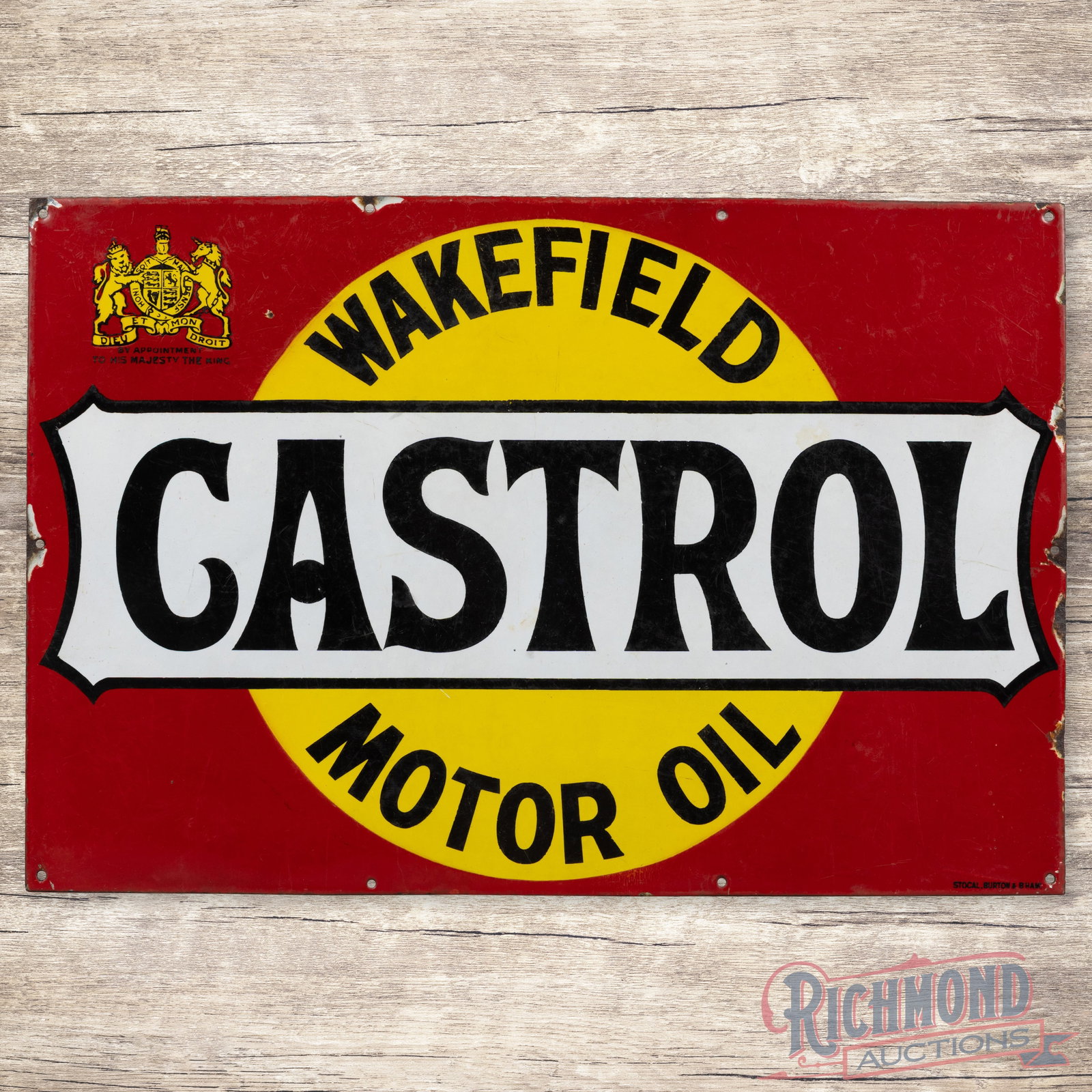 Castrol Wakefield Motor Oil 30" Single Sided Porcelain Sign w/ Logo: SSP (single sided porcelain) sign has good color and gloss. The display has areas of surface wear, lower gloss and a tiny chip in the upper outer field. The perimeter has small chips along the outer e