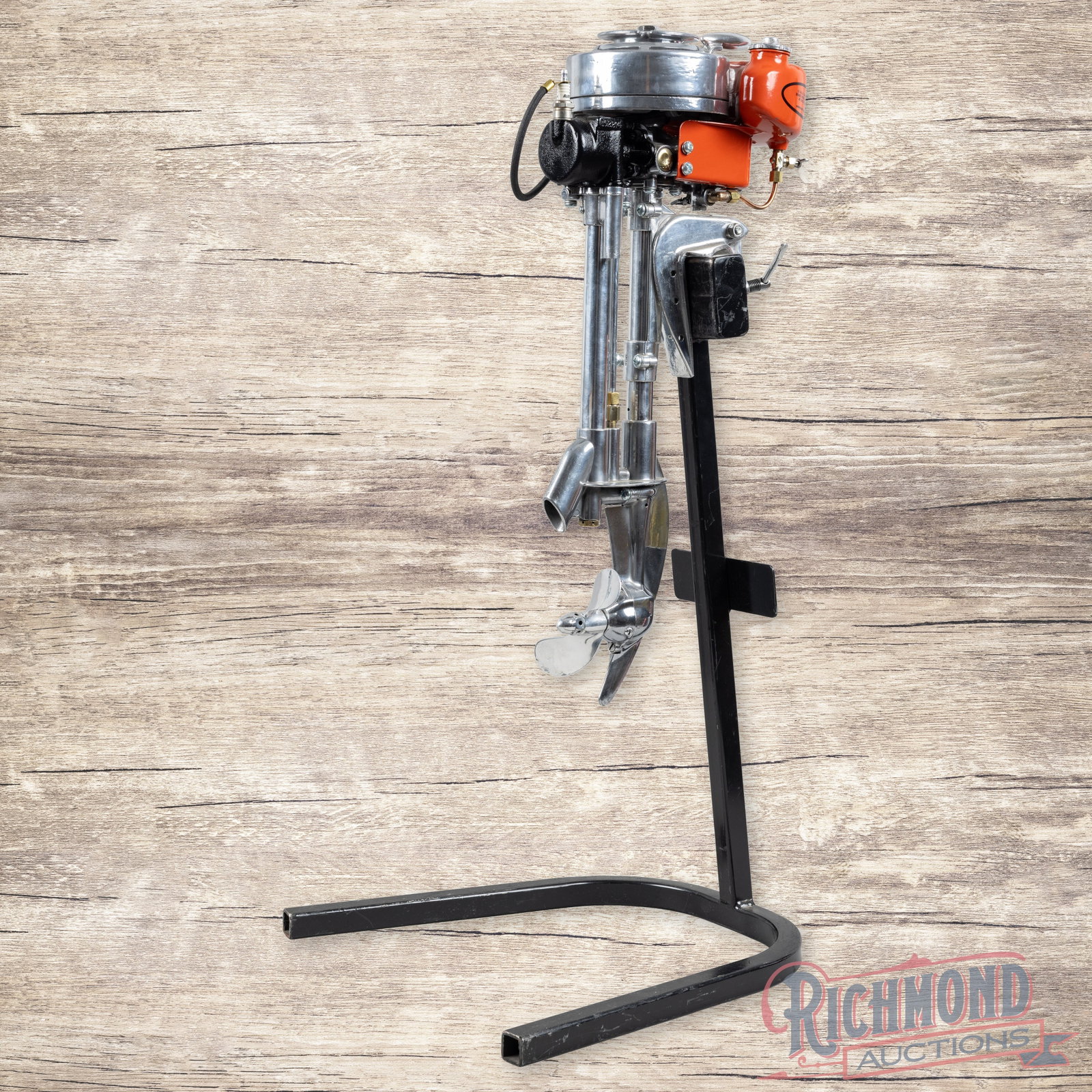 Restored Sea King Outboard Engine w/ Display Stand (1 of 4)