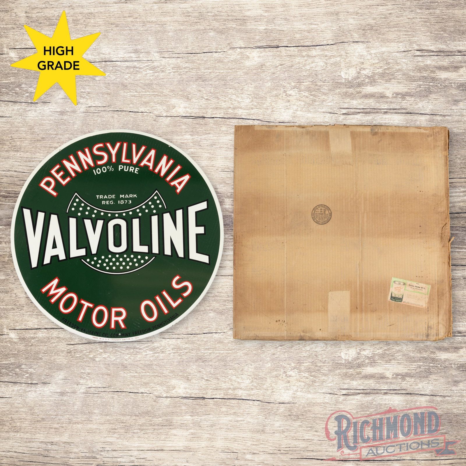 NOS Freedom Valvoline 100% Pure Pennsylvania Motor Oils 30" Double Sided Tin Sign w/ Original Box: NOS (new old stock) DST (double sided tin) sign with the original cardboard box has excellent color and shine. Side #1 has paper marks with light storage wear throughout. The reverse is in a similar c