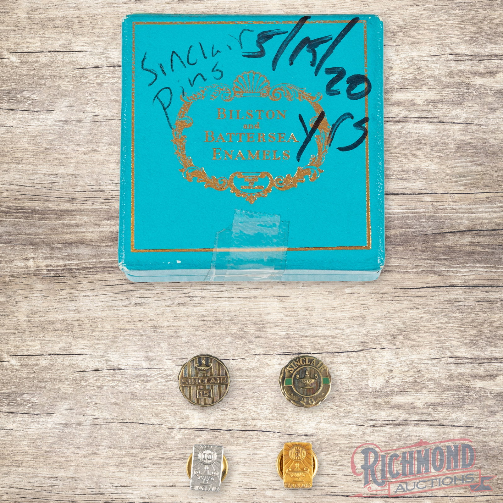 Group of Four Sinclair 14k Gold Service Pins 5 10 15 & 20 Year (1 of 5)