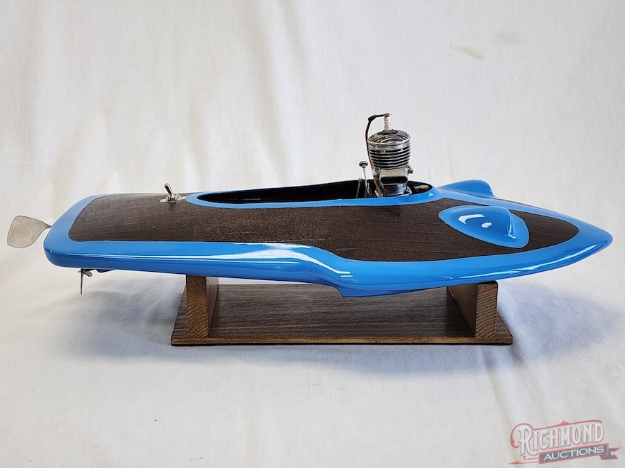 Hydroplane Tether Boat - 2