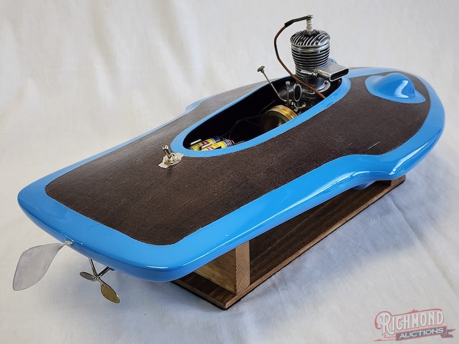 Hydroplane Tether Boat - 4