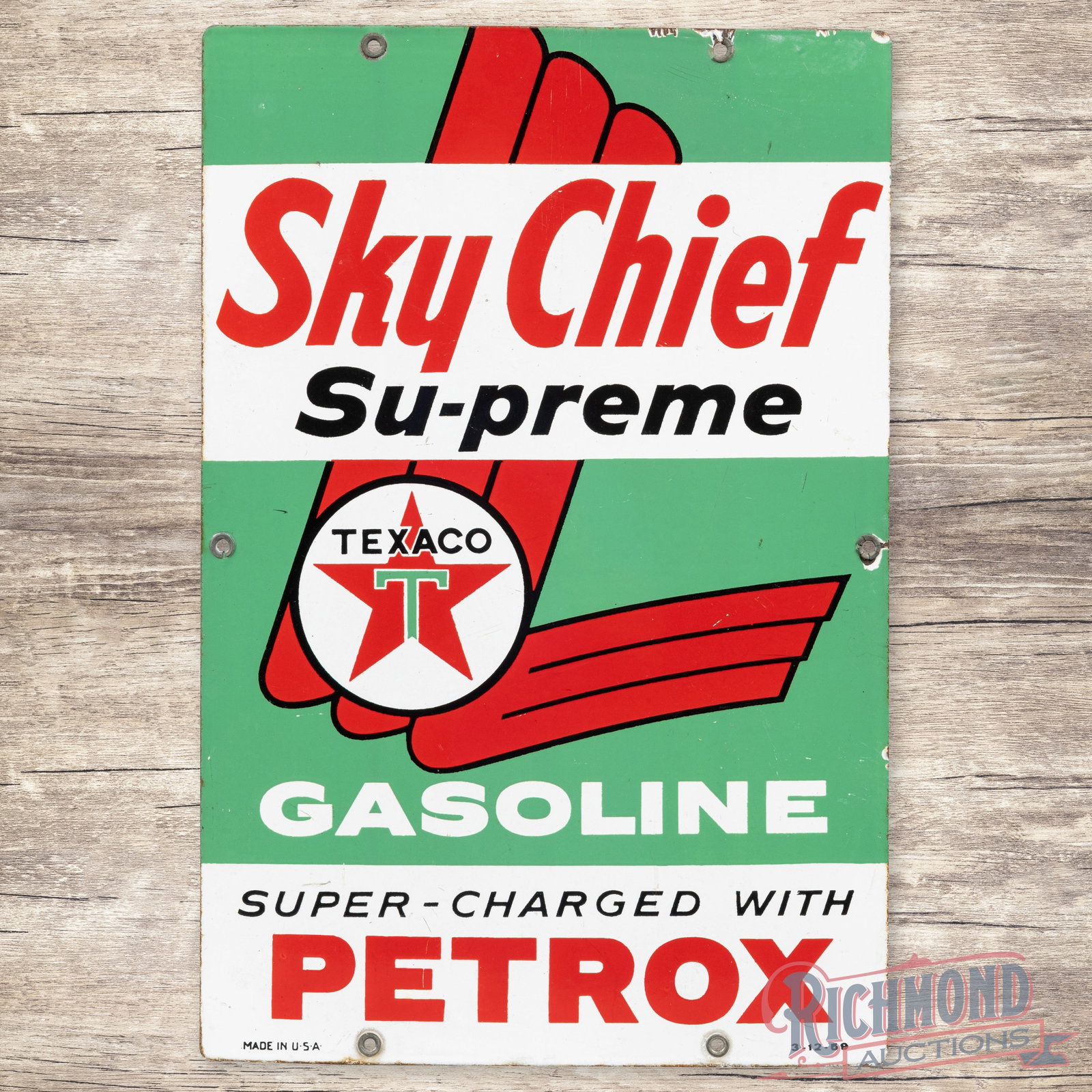 1959 Texaco Sky Chief Supreme w/ Petrox Single Sided Porcelain Pump Plate Sign: SSP (single sided porcelain) pump plate has excellent color and gloss. The field has light wear with fine scratches and marks. The perimeter has small chips at two of the mounting holes and the outer 