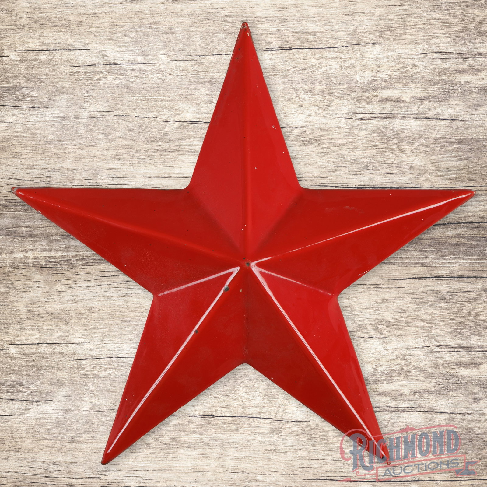 Texaco Service Station 15" 3D Star Sign: SSP (single sided porcelain) three-dimensional Texaco star sign has excellent color and gloss. The display has tiny chips in the field with white errant paint and additional small chips along the peri