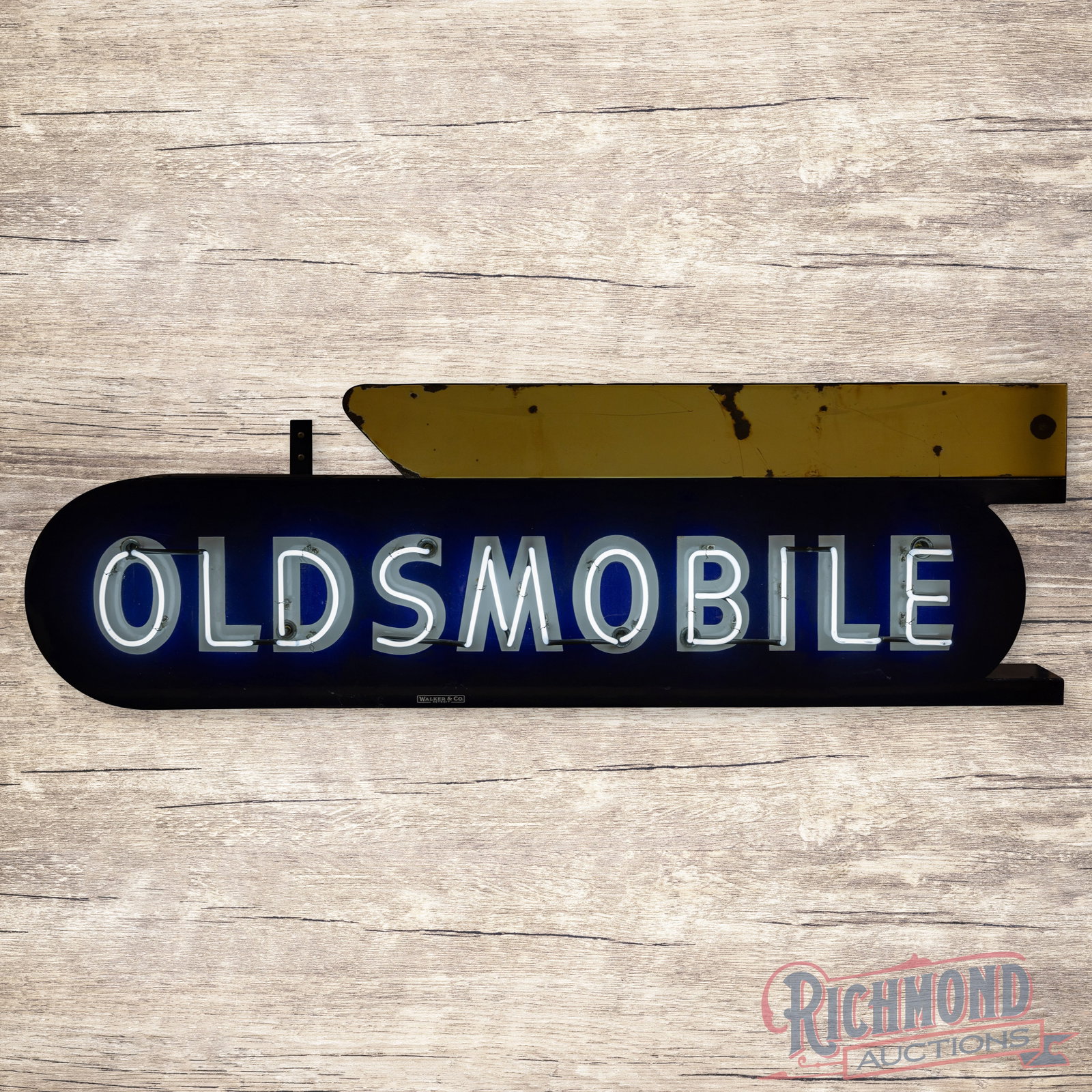 Oldsmobile 7.5' Single Sided Porcelain Factory Neon Sign (1 of 4)