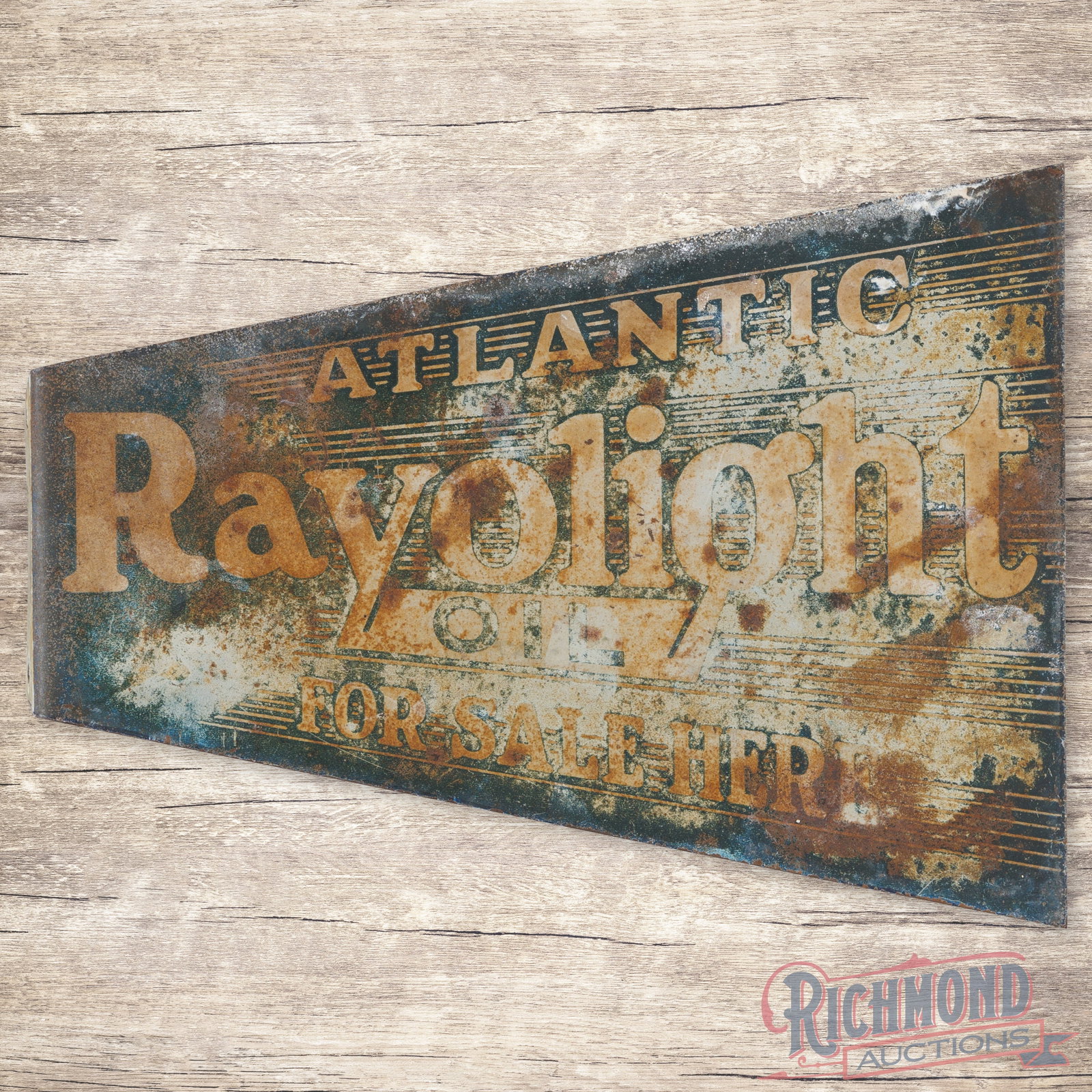 Atlantic Rayolight Oil For Sale Here Double Sided Tin Flange Sign: DST (double sided tin) die cut flange has good color and moderate shine. The display has general wear with fine scratches, paint chips and wear. The reverse has heavier wear with wash and oxidation. O