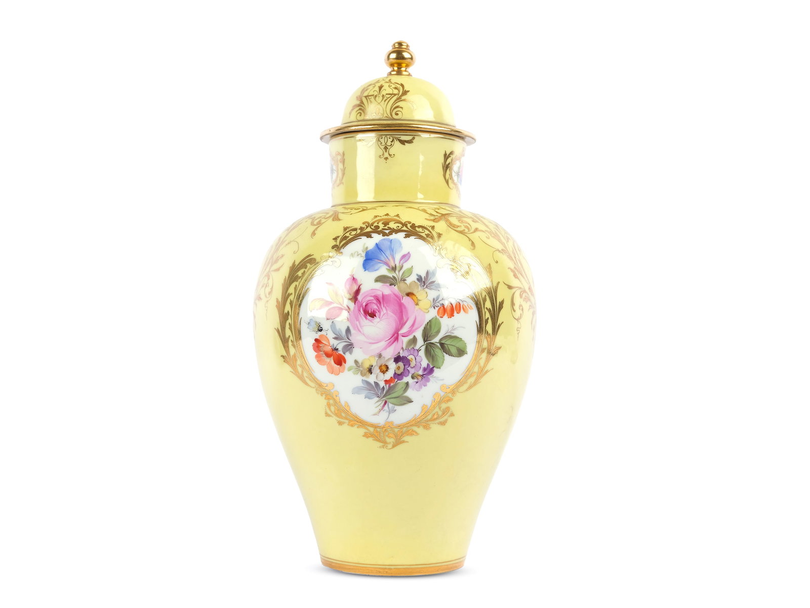 Meissen, Lidded vase, Porcelain colourfully decorated: Meissen Lidded vase Porcelain colourfully decorated First choice Height 25 cm, diameter 12.5 cm