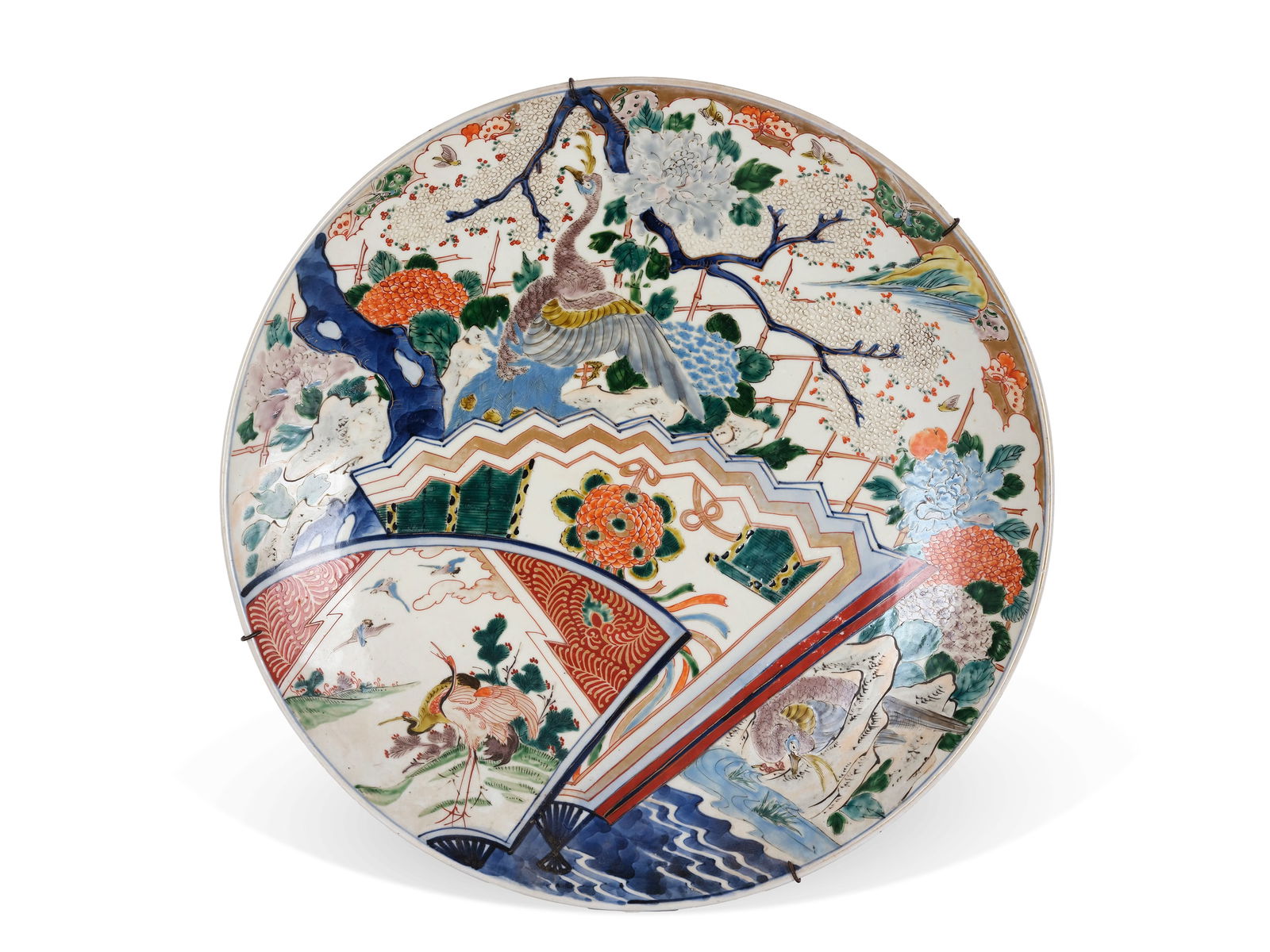 Large plate, China or Japan: Large plateChina or Japan18th centuryDiameter 47 cm