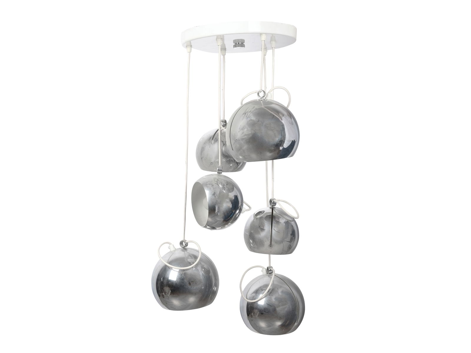Designer lamp, Design Harvey Guzzini: Designer lampDesign Harvey GuzziniItalyAround 1965Unmarked, chrome-plated metal housing with six hemispherical shades suspended at different heights, each electrified with a single flameDiameter 30 cm