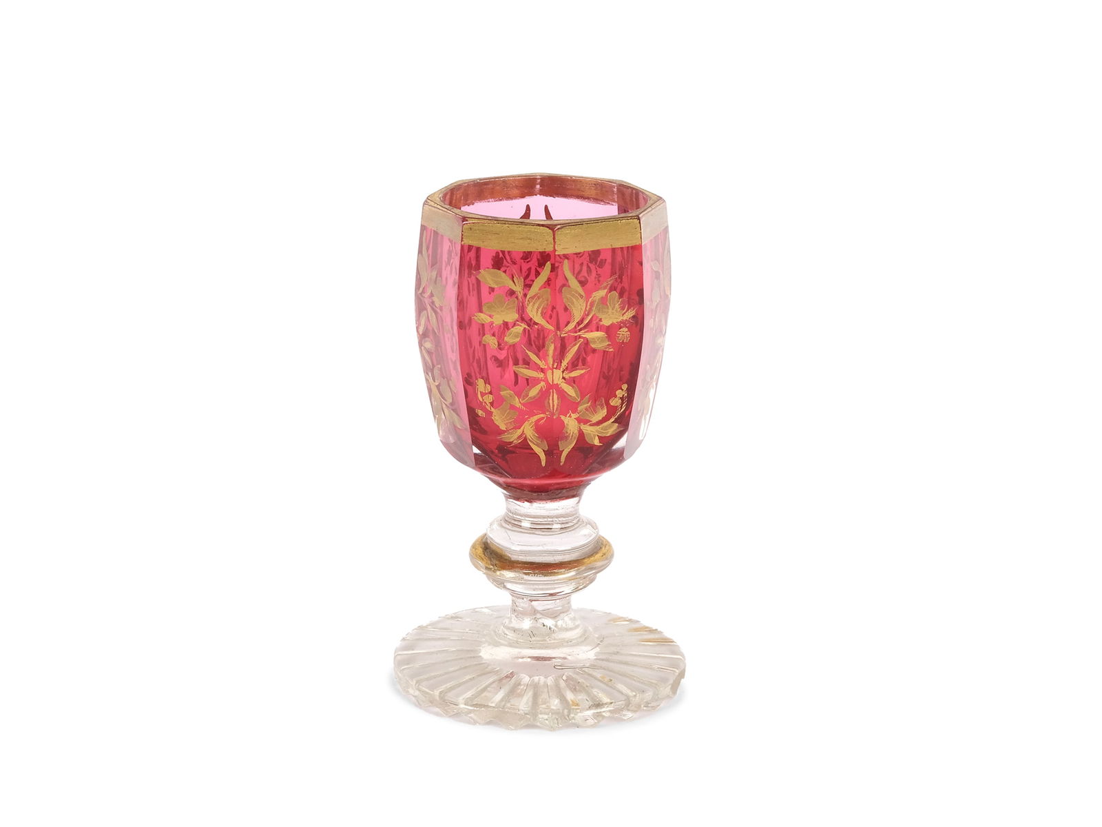 BIEDERMEIER LIQUEUR GLASS, AROUND 1830/40: Biedermeier liqueur glass Around 1830/40White glass with pink overlay, giltHeight 8 cm