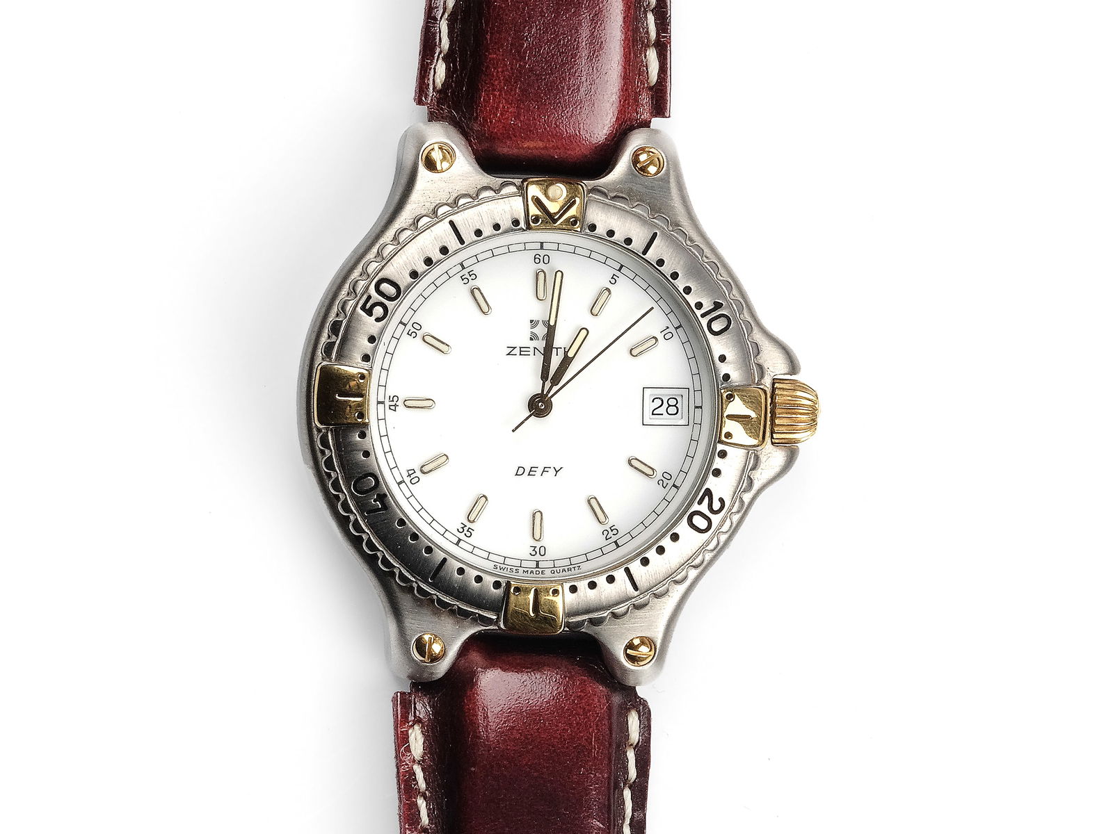 ZENITH WRISTWATCH, ESPADA: Zenith wristwatchEspadaSteel case, quartz movementDiameter 3.5 cmWatch is running. The movement has not been checked, no guarantee.Buyer's premium: 18%