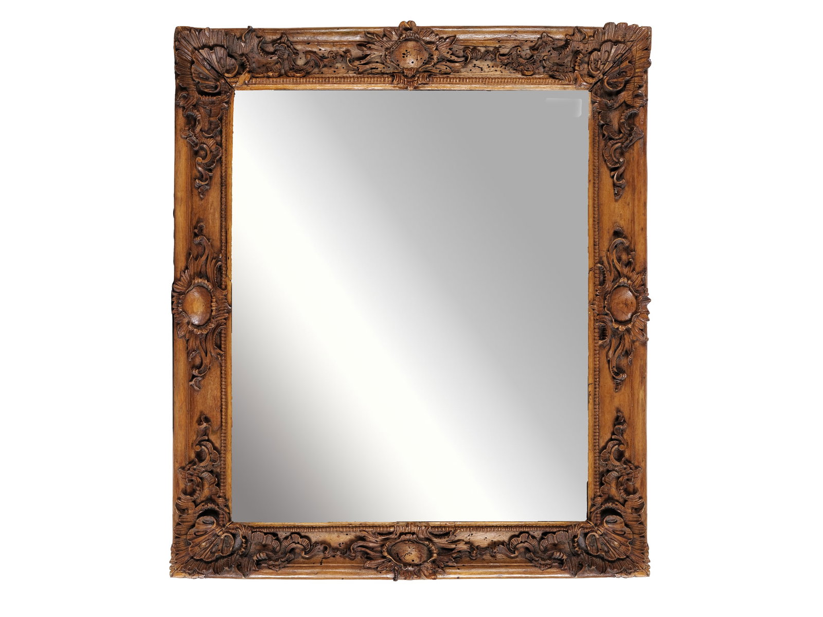 COURT MIRROR, VENICE, MID-18TH CENTURY: Court mirrorVenice, mid-18th centuryCarved wooden frameClear dimensions 43 x 35 cm, with frame 55 x 46.5 cm