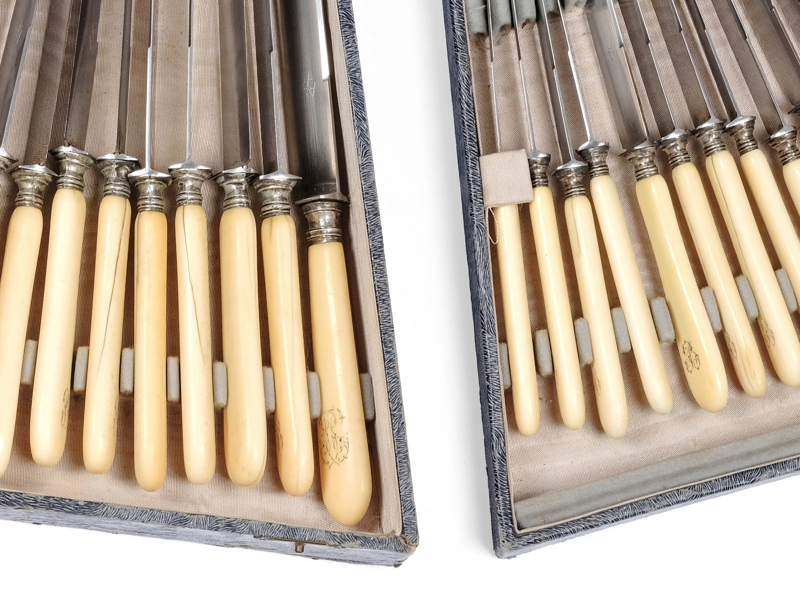 BUNDLE:, 24 KNIVES - 2