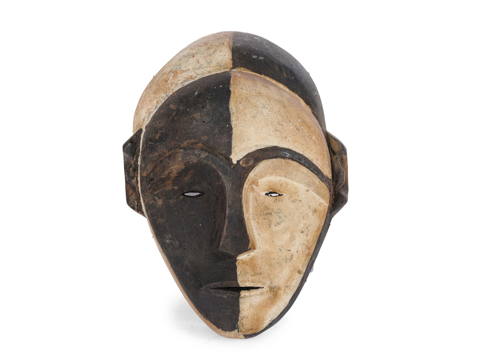 AFRICAN WOODEN MASK (1 of 3)