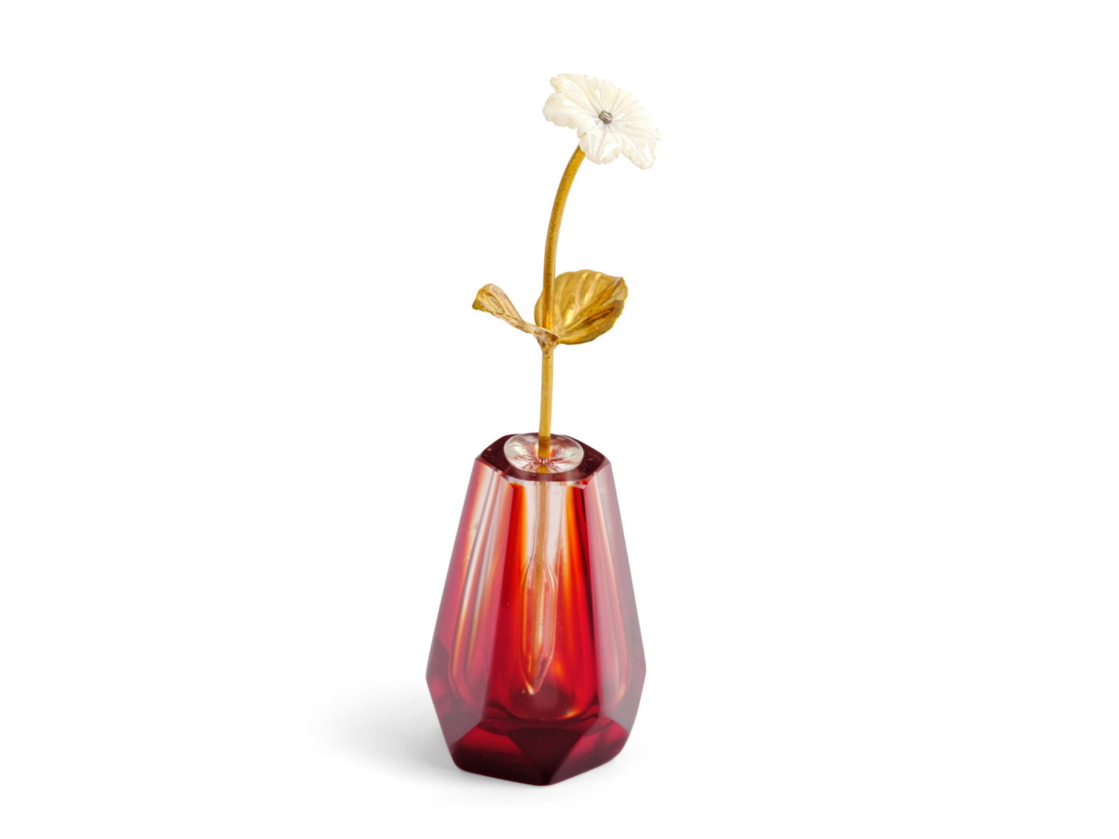 GLASS VASE WITH GLASS INSERT, CONTAINS A FLOWER: Glass vase with glass insertContains a flower Gilt silver, quartz, or bakelite, with a small diamond in the center Hallmarked (88 Zolotniki)Height 11.5 cm
