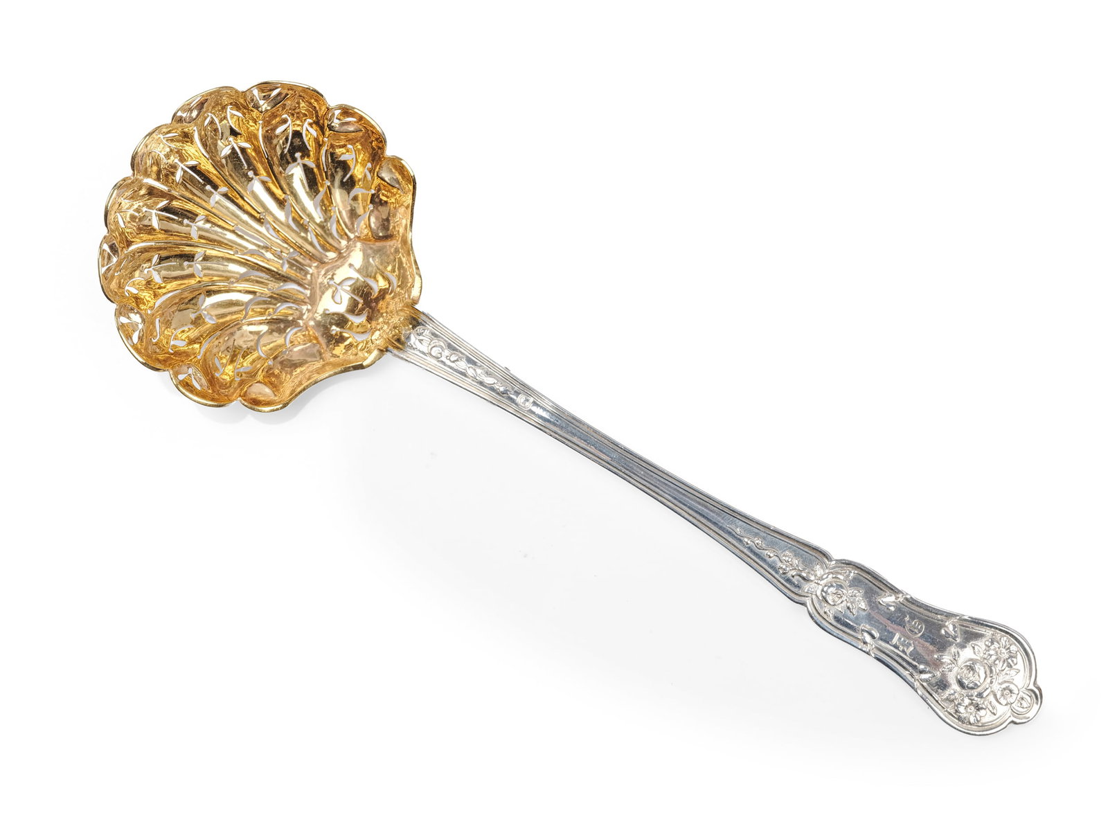 POWDERED SUGAR SHAKER, GILT SILVER: Powdered sugar shakerGilt silverLength 20.5 cmWeight 50.8 g