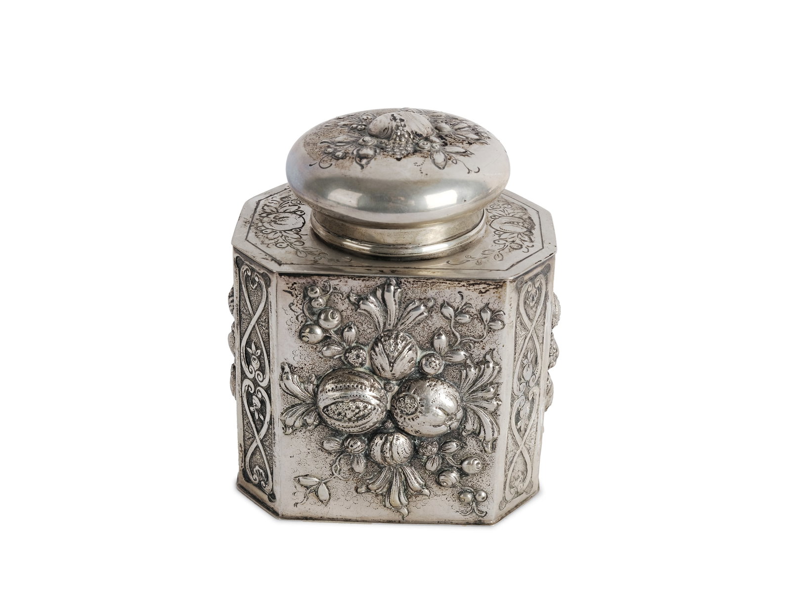 BUNDLE: TEA CAN and BOWL, 19TH CENTURY: Bundle: Tea Can and Bowl19th centuryPomegranate decoration in reliefHallmarked silverTea can height 12 cm, length 9.5 cmBowl diameter 11.5 cmTotal weight 327 g