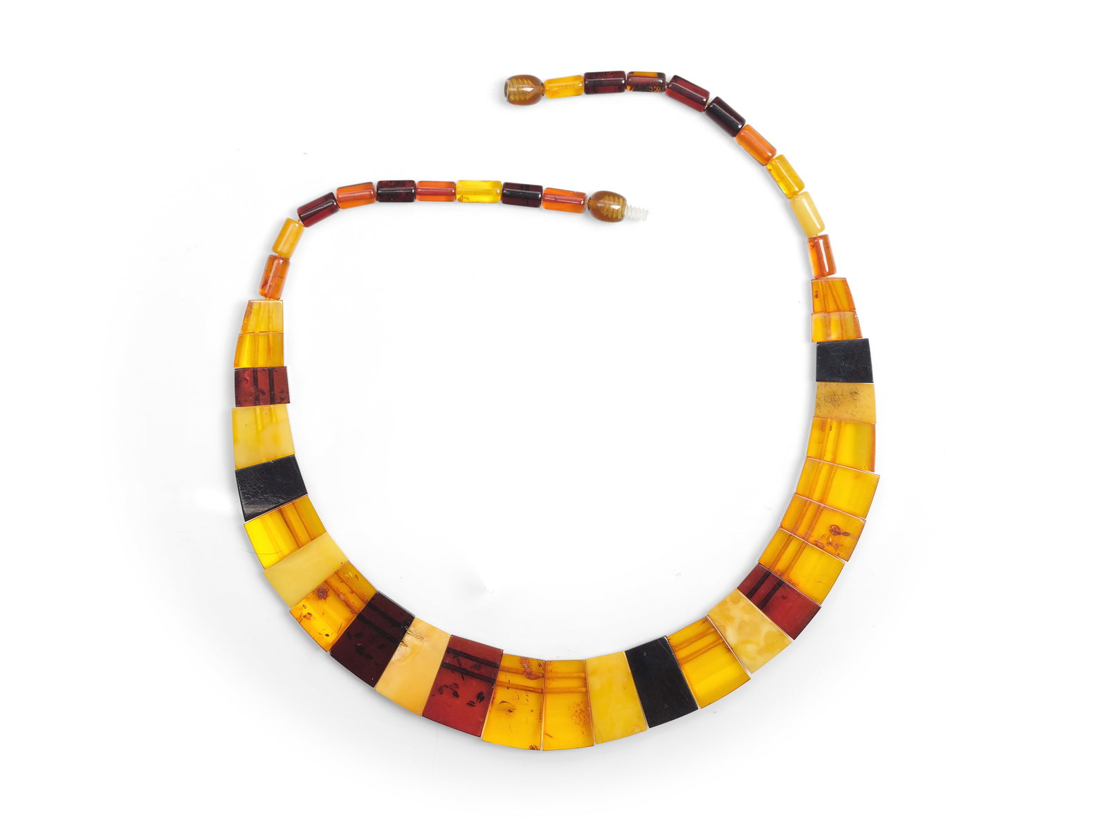 AMBER NECKLACE, ART DECO: Amber NecklaceArt DecoLength approx. 46 cmWeight 19.3 g