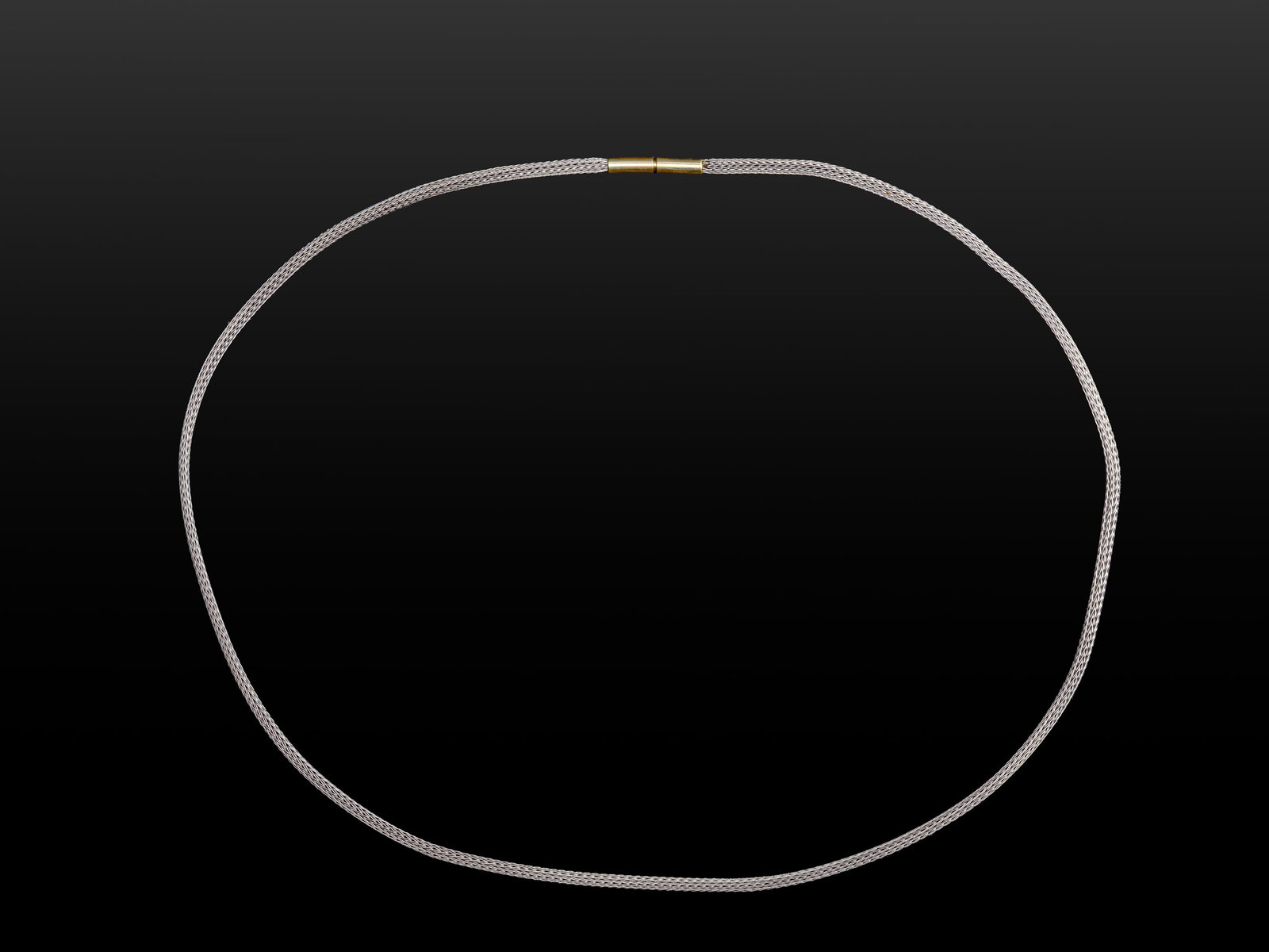 NECKLACE, STEEL, 14K YELLOW GOLD CLASP: NecklaceSteel, 14K yellow gold claspLength 45 cmWeight 5 g