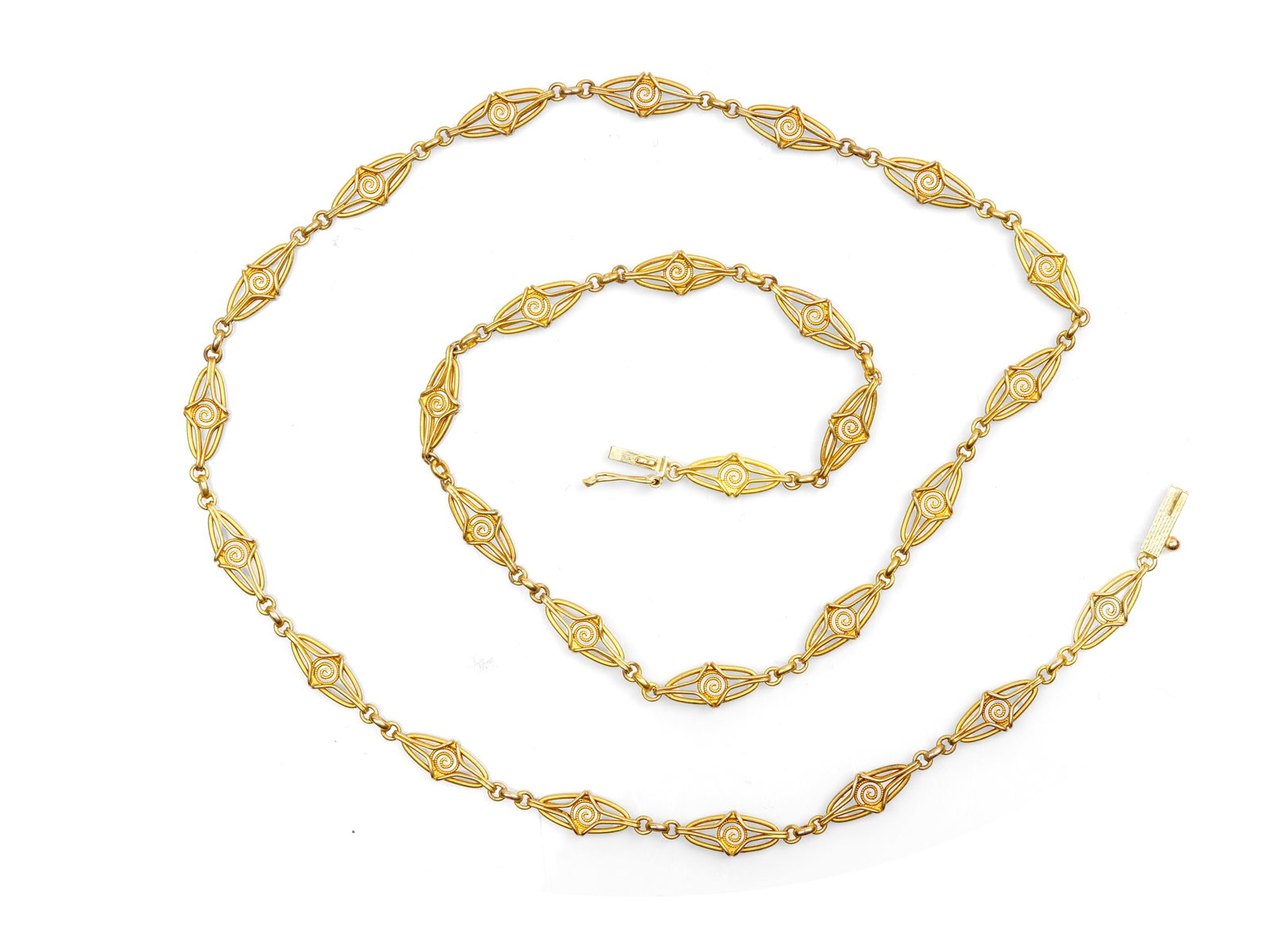 CHAIN, 14 KT YELLOW GOLD, HALLMARKED: Chain14 kt yellow gold, hallmarkedOpenwork designLength 50 cmWeight 9.9 g