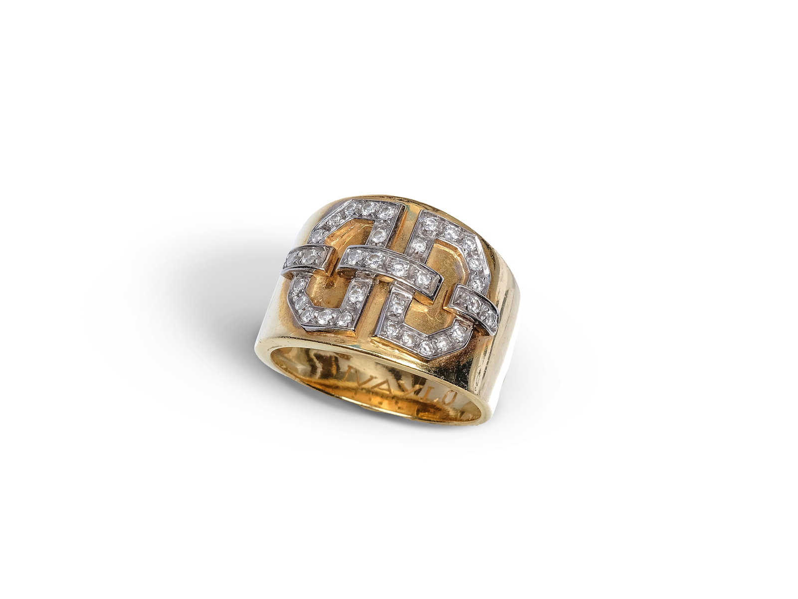 WOMEN'S RING, 18-KARAT YELLOW GOLD: Women's ring18-karat yellow gold Set with 33 brilliant-cut diamondsRW 58.5 Weight 11 g