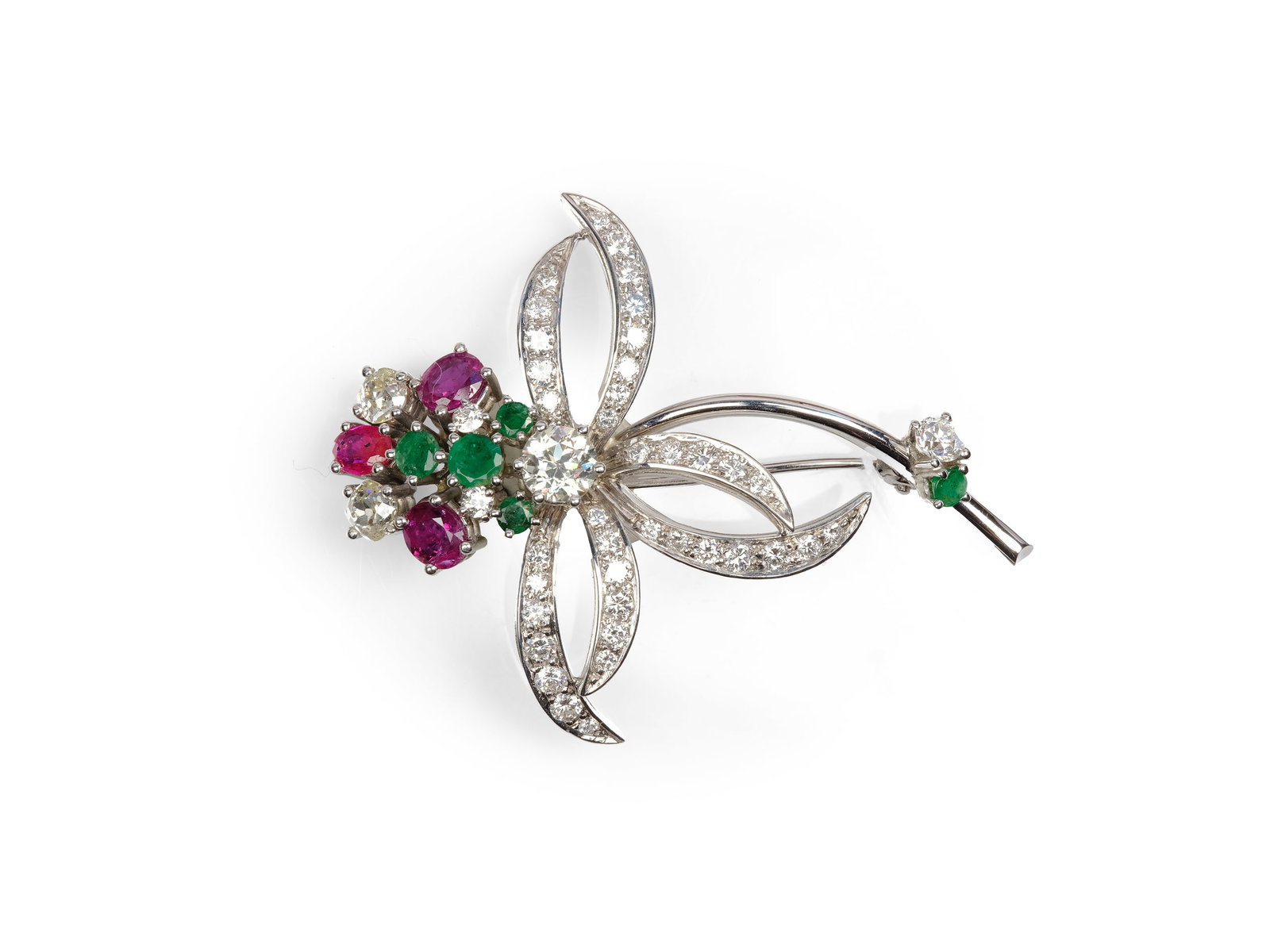FLORAL BROOCH, 18-KARAT WHITE GOLD, HALLMARKED (1 of 1)