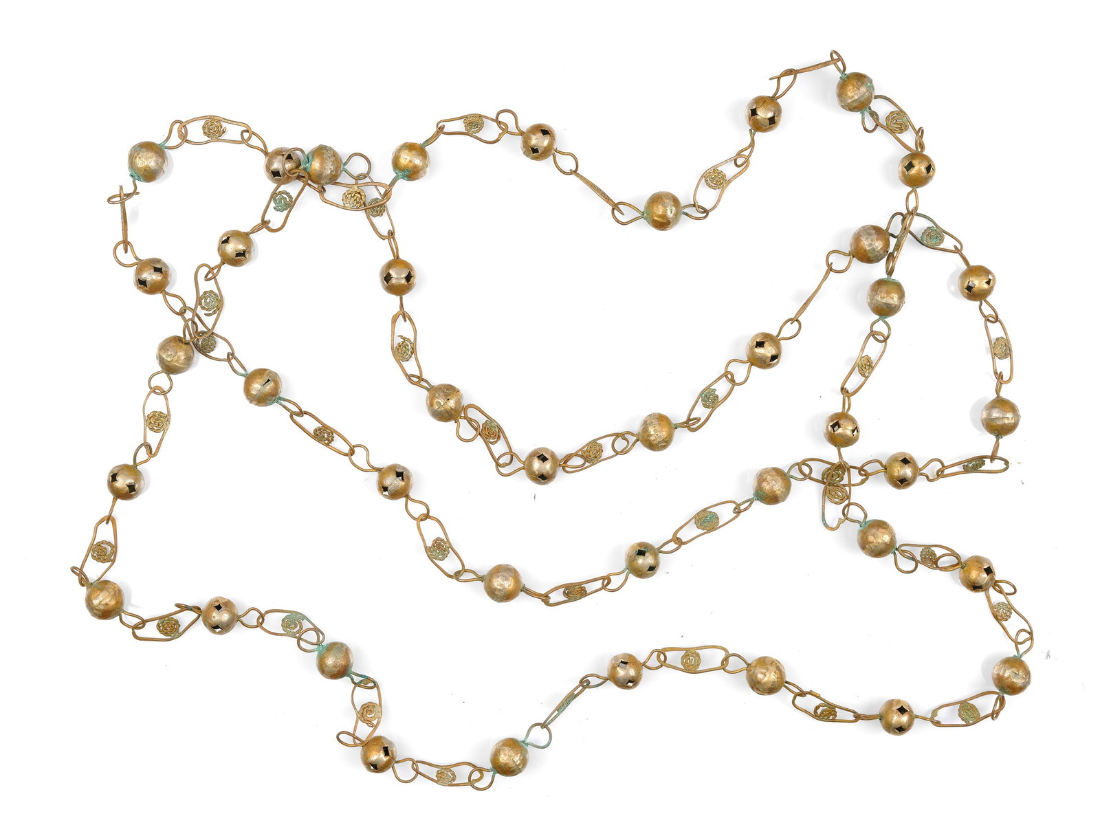 LONG CHAIN, SILVER (1 of 2)