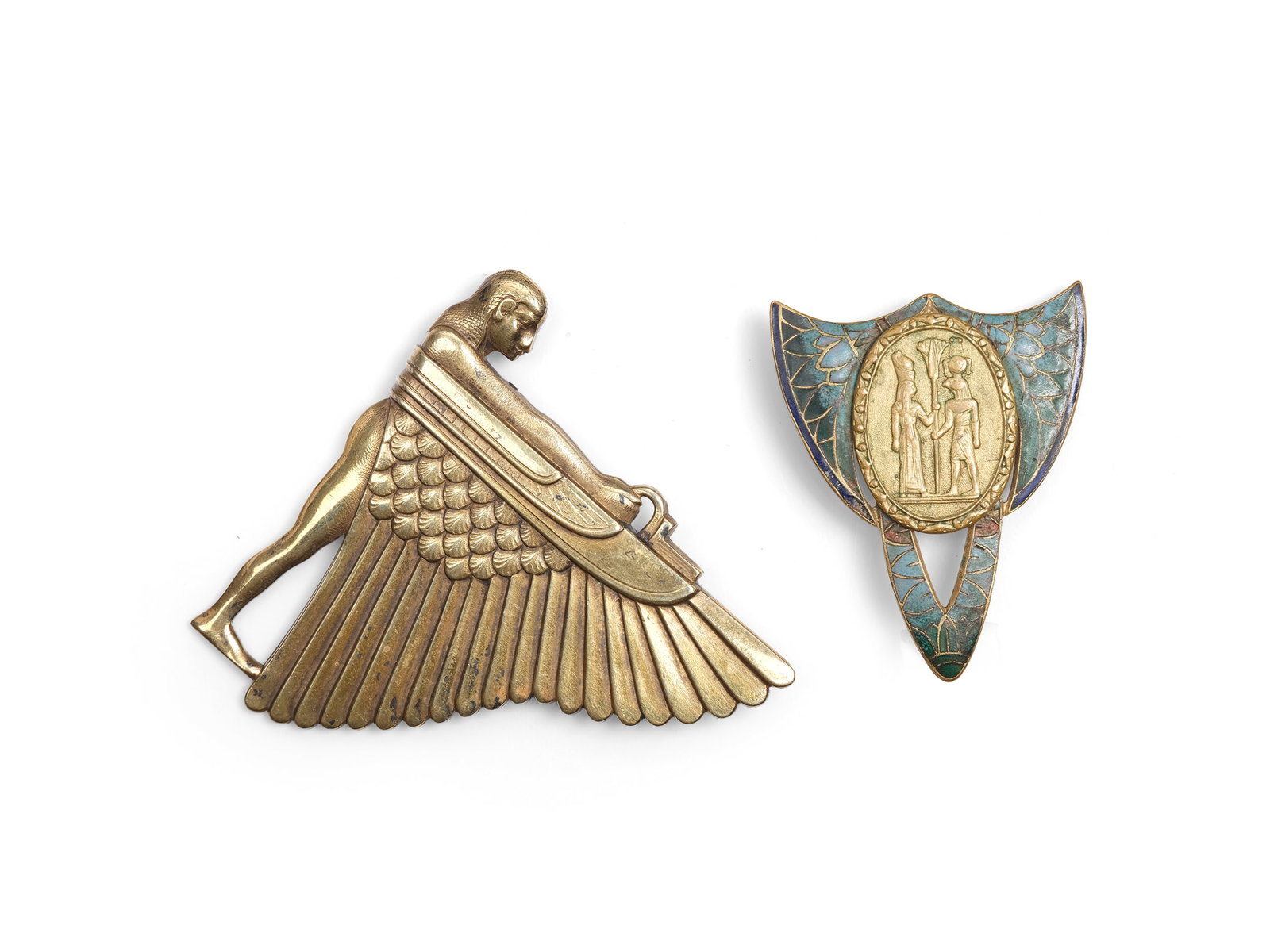 PAIR OF ART DECO BROOCHES, GILT BRASS WITH ENAMEL: Pair of Art Deco broochesGilt brass with enamelCirca 1920-30Weight 27 gLength 5.7 cm, width 6 cmLength 4.5 cm, width 3.7 cmEgyptian Revival