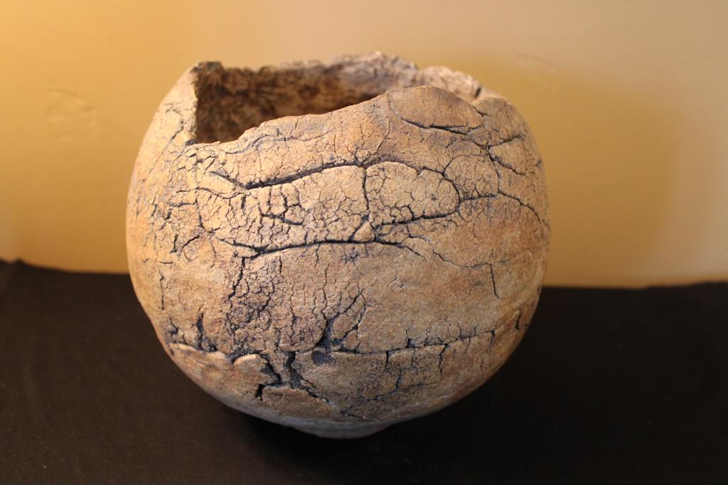 Timothy Moore Original Pot: Timothy Moore Original Clay Pot 7.5" tall
