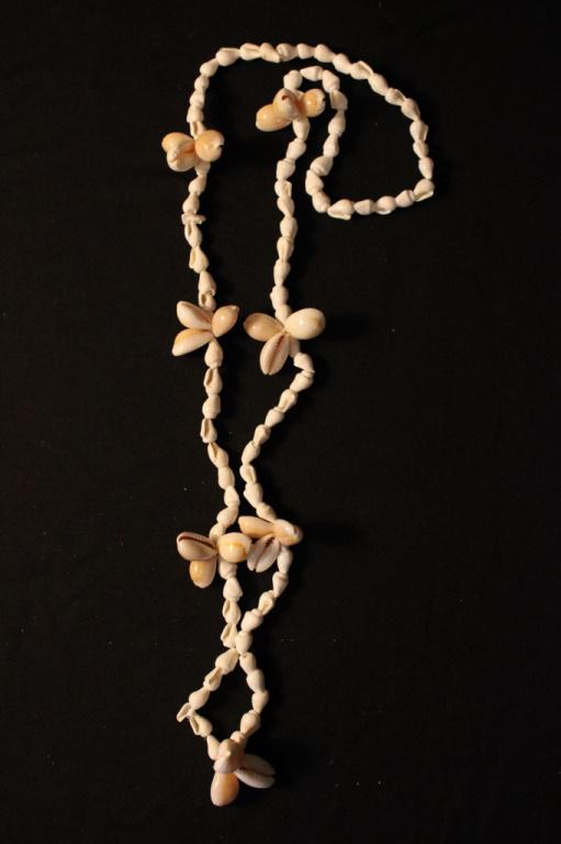 Sea Shell Necklace: Sea Shell Necklace 36"