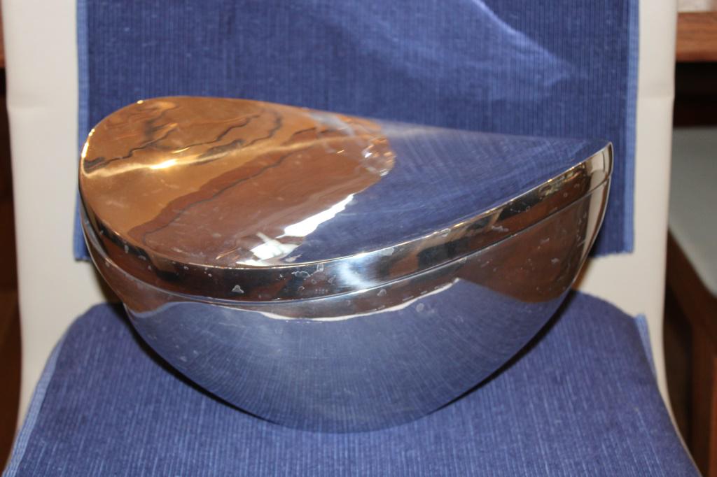 Nambe Covered Casserole Dish: Nambe Covered Casserole Dish