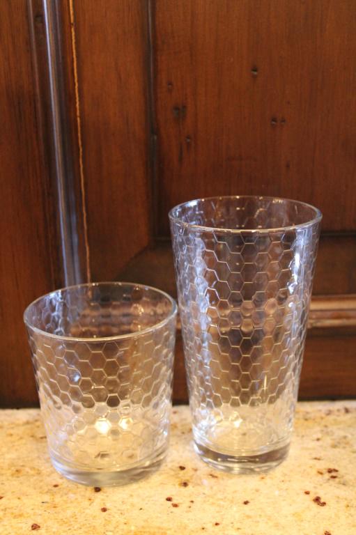 Set of 14 Optic Drink Glasses: Set of 14 Optic Drink Glasses