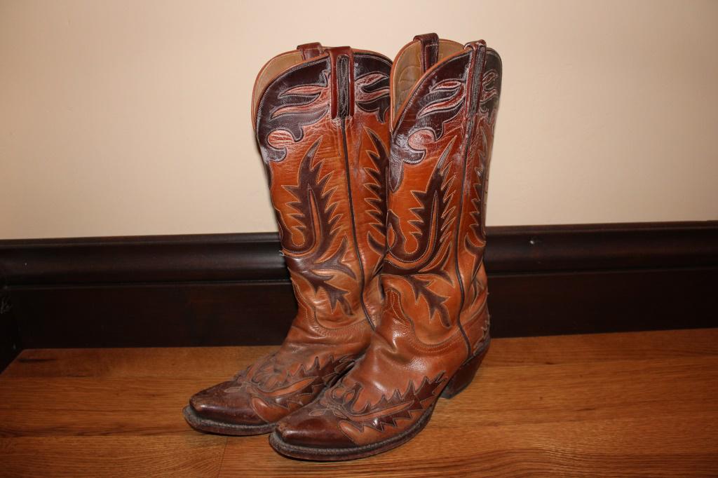 Used Lucchese Size 7 Fancy Boots: Used Lucchese Size 7 Fancy Boots
