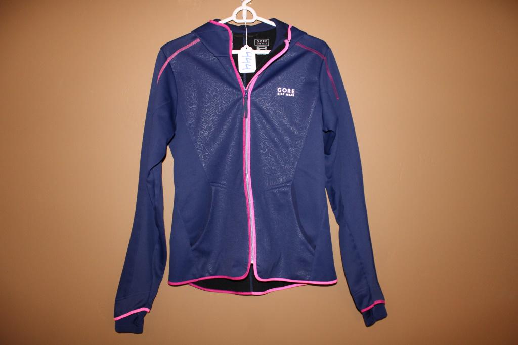 New GoreTex Bike Wear Size Large: New GoreTex Bike Wear Size Large