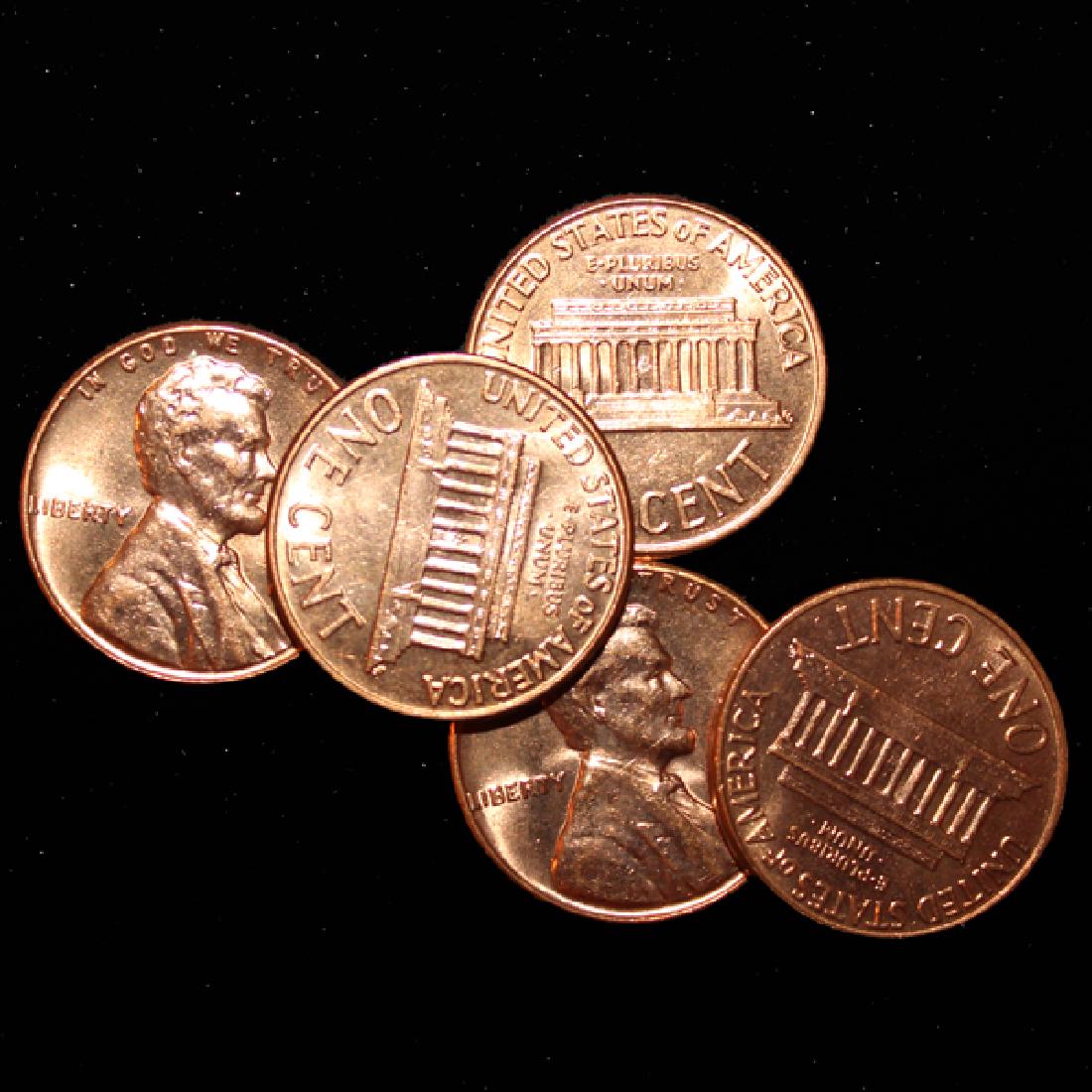 1982 5 Choice/GEM BU Lincoln Cents from Unopened Bank: Better grade BU specimens from previously unopened roll just opened and unsearched for errors or varieties