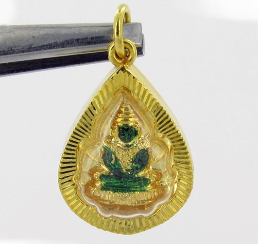 22k Gold Vermeil Buddha Thai Buddhist Amulet: Excellent well crafted piece