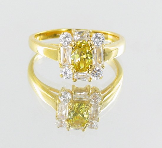 13ctw Lab Dia/Sapphire 22k Gold Vermeil Ring: Stunning! Heavy gold layer