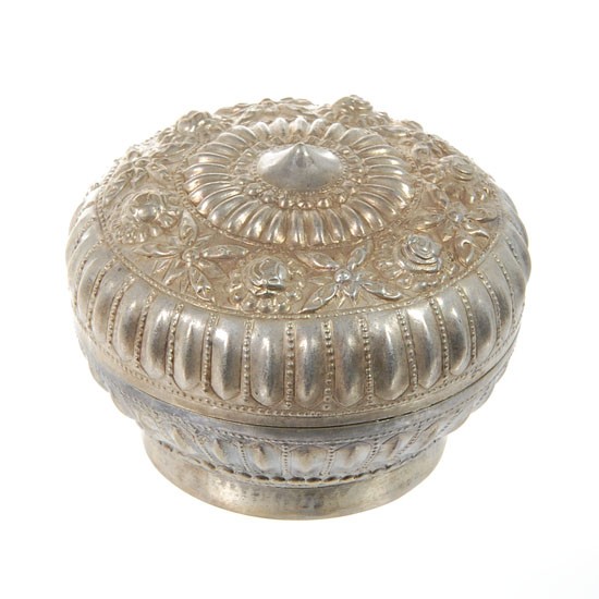 Antique Silver Lanna-Thai Tobacco Case: Used for storage of tobacco, spice or opium, 80% Silver, Early 1900s, 68 gm, 3"