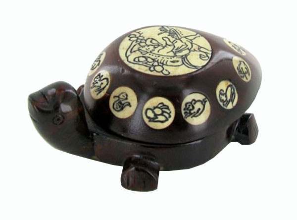 Chinese Inlaid Bone Turtle Compass: Excellent piece with intricate detail; 3"